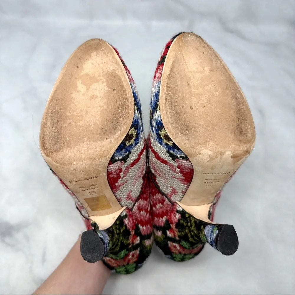 Dolce & Gabbana Vintage Y2K Floral Tapestry Crochet Ankle Bootie Boots Retro 39